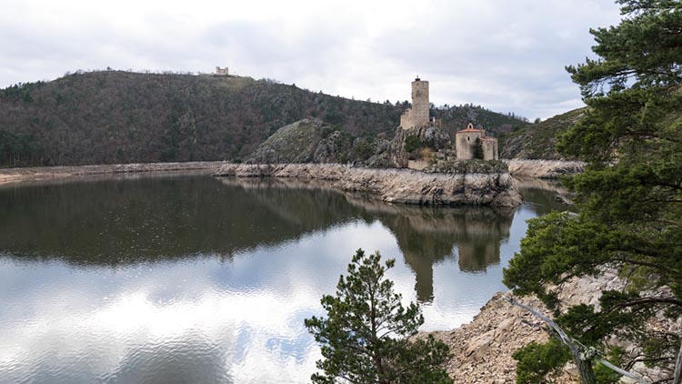 Vue sur les hauts des Gorges de la Loire