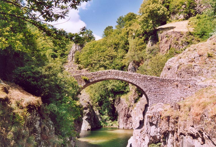 Nougat & grotte d’ardèche