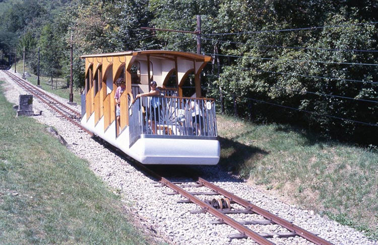 Le touvet – Château & funiculaire